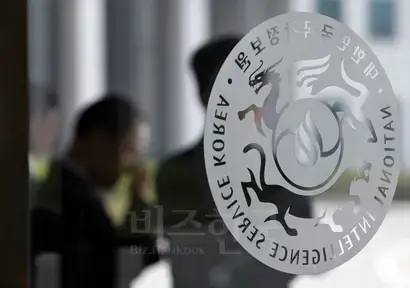 김만복, 원세훈 원장 시절을 거치면서 국정원은 완전히 망가졌다는 평가가 많다.