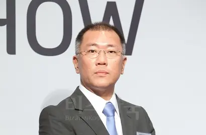 2013년 11월 ‘신형 제네시스’ 출시행사에 참석한 정의선 현대차그룹 부회장. 사진=임준선 기자