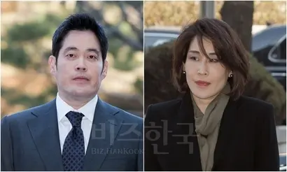 화장품 사업을 두고 정용진 신세계그룹 부회장과 동생 정유경 신세계백화점 총괄사장의 대결이 만만찮다. 사진=비즈한국DB