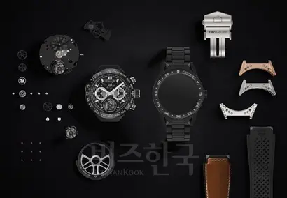 시계의 각 부위를 모두 사용자가 직접 교체하고 조립할 수 있도록 했다. 사진=태그호이어 제공