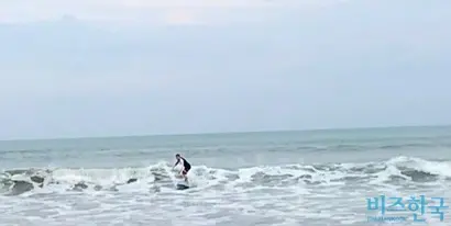 꾸따에서의 서핑. 사진=장예찬 제공