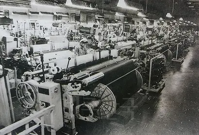 1950년대에 완공된 제일모직 공장 내부 모습. 사진=호암자전(이병철 저, 나남)