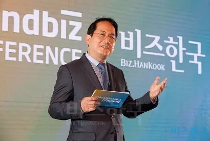 김유경 국가브랜드연구센터장이 축사를 하고 있다. 사진=임준선 기자