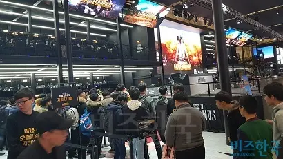 배틀그라운드는 폭발적인 게임 인기에 힘입어 리그오브레전드, 오버워치와 경쟁 가능한 국산 e스포츠 종목으로도 기대를 받고 있다. 사진=봉성창 기자