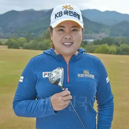 박인비 프로가 젝시오 클럽을 사용하면서 시니어 브랜드의 이미지가 상쇄됐고, 최근 들어 젊은 골퍼들이 젝시오 클럽을 더욱 선호하고 있다.  사진=던롭코리아 페이스북