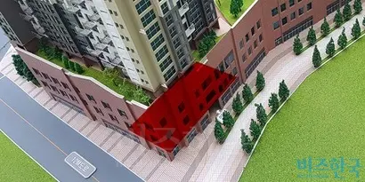지역주택조합이 현재 설계 심의를 신청한 아파트 위치와 제이오에이치가 구입한 토지(빨간색 영역)가 정확히 겹친다. 사진=봉성창 기자