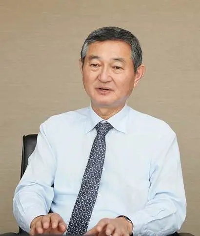대웅제약 전무이사를 지낸 이경수 회장은 회사 선배였던 이 회장을 따라 1992년 화장품 ODM 업체인 코스맥스를 설립했다. 사진=코스맥스 제공
