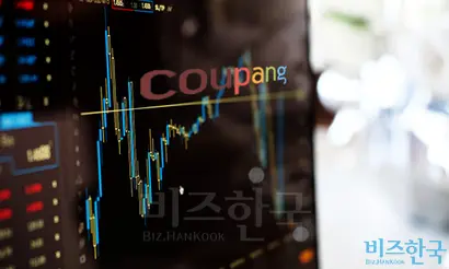 쿠팡이 이르면 내년 2월 나스닥에 상장할 전망이다. 그래픽=김상연 기자