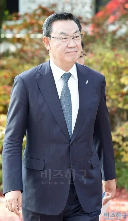 김태영 회장은 농협중앙회 부회장에서 사퇴하면서 잊혔지만 2017년 말 전국은행연합회 이사회가 그를 차기 회장으로 내정하면서 화려하게 복귀했다. 사진=임준선 기자