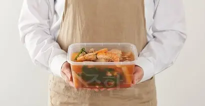 모바일 반찬 배송 사업 배민찬 서비스가 내년 2월 28일 종료된다. 관계사 중 일부는 일방적 계약 해지 통보를 받아 억울함을 호소했다. 사진=배민찬 홈페이지 캡처