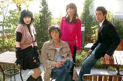 ‘미사’ 주인공들. 은채(임수정)와 무혁(소지섭), 민주(서지영), 윤(정경호)의 사랑은 항상 엇갈린다. 은채는 오랜 기간 윤을 짝사랑했지만 윤은 민주를 바라봤고, 민주는 윤과 사귀다 복수를 결심한 무혁의 유혹에 넘어간다. 은채는 윤에 대한 죄책감 때문에 무혁의 사랑에 뒤늦게 응답한다. 사진=KBS 홈페이지