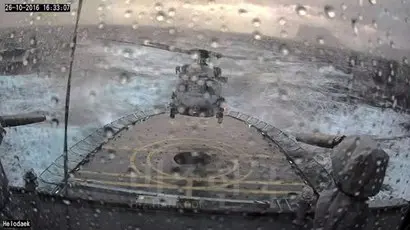 덴마크 해군이 도입한 MH-60R은 우리 해군이 쓰는 하푼(HARPOON) 착함 방식을 사용하고 있다. 사진=덴마크 해군
