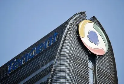현재 넥슨 인수 의사를 가장 공격적으로 곳은 텐센트로 물밑 작업이 한창인 것으로 전해진다. 중국 광둥성 선전시에 위치한 텐센트 본사 모습. 사진=연합뉴스