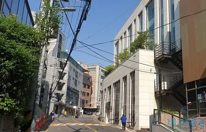 고 정주영 현대그룹 명예회장의 본적지에는 현대성우홀딩스 사옥이 있다. 사진=유시혁 기자