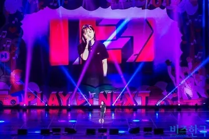 ​중학생 뮤직 스트리머 이상한 나라의 꿩유갱은 매력적인 음색과 더불어 솔직담백한 모습을 선보여 관객들의 박수를 자아냈다. 사진=최준필 기자