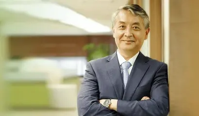 2013년 말부터 신라젠을 이끌어온 문은상 대표의 고민도 깊어졌다. 문 대표 역시 주가 하락 전 주식을 매각해 주가 조작 의혹을 불러일으켰다. 사진=신라젠 홈페이지