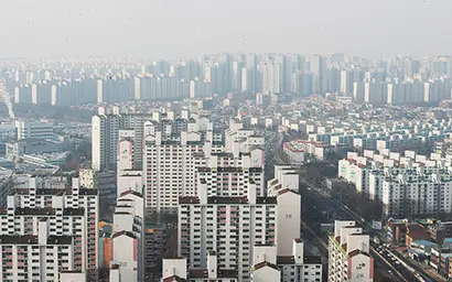 경기도 수원 시내 아파트 단지 모습으로, 기사의 특정 내용과 관련 없다. 사진=연합뉴스