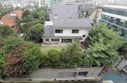 영풍그룹 장형진 회장의 논현동 단독주택 전경. 사진=박정훈 기자