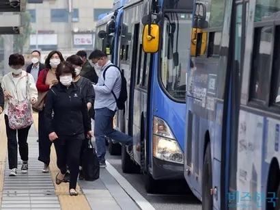 코로나19 재유행으로 증시 변동성이 커질 수 있다는 우려가 나오는 와중에도 제약·바이오 기업들은 미뤘던 상장 일정을 재개하거나 상장을 새로 추진하고 있다. 사진=박정훈 기자