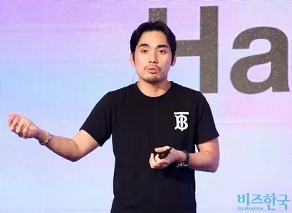 내로라하는 KBS 예능 프로그램 연출을 맡은 KBS PD 출신 원승연 SM C&C 콘텐츠기획본부 본부장은 TV 시장에서의 경험을 토대로 결국엔 브랜드는 ‘콘텐츠’ 싸움이라고 말했다. 사진=박정훈 기자