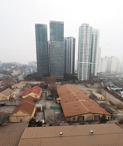 11일 발표된 반환 미군기지 12곳 중 하나인 서울특별시 용산구의 캠프 킴 모습. 사진=연합뉴스