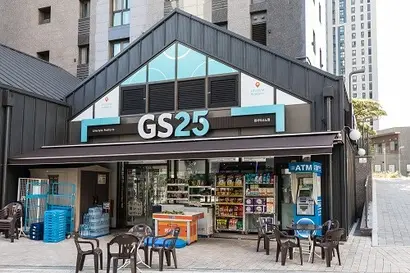2019년 점포 수 1위를 기록했던 GS25는 지난해 CU에 1위 자리를 뺏겼다. 사진=최준필 기자