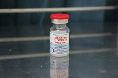 모더나는 코로나19 부스터샷 승인을 위한 미국 식품의약국(FDA)에 임상 데이터를 제출했다.