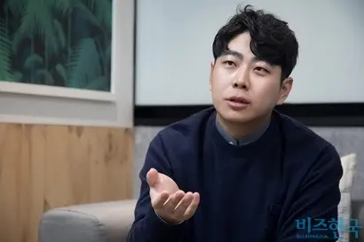 이욱 이사장은 “트럼프 전 미국 대통령 시절만 하더라도 기후변화에 부정적인 입장인 사람들이 정말 많았다. 그때가 가장 힘들었다. 환경보호는 사기라고 하는 이들도 많았다. 하지만 그간 달려온 길을 생각하면 정말 많은 변화가 있었다. 우리의 작은 노력이 세상에 영향을 미칠 수 있었으면 한다”고 말했다. 사진=이종현 기자