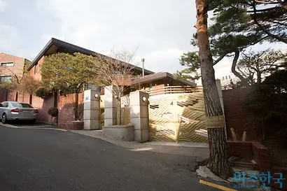 고 조양호 한진칼 회장이 생전 28년간 거주했던 구기동 단독주택. 사진=이종현 기자