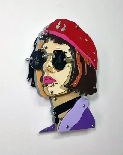 정운식-Matilda-1994(RELIEF): 14×21×5cm Aluminum, Stainlesssteel, Graffitipaint 2022