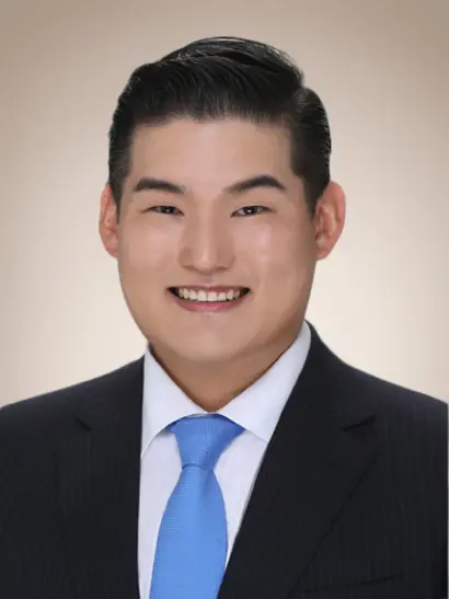 정기 임원인사를 통해 전무로 승진한 동국제강 오너 4세 장선익 전무. 사진=동국제강 제공