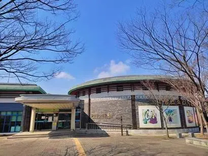 신재효의 업적은 고택과 이웃한 고창판소리박물관에서 살펴볼 수 있다. 사진=구완회 제공