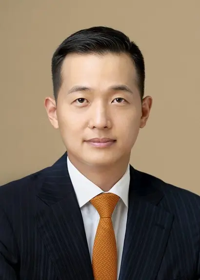 엔엑스이에프는 리셀 플랫폼 사업을 김동관 한화솔루션 부회장(사진)이 주도한다는 추측을 부인했다. 사진=한화그룹 제공