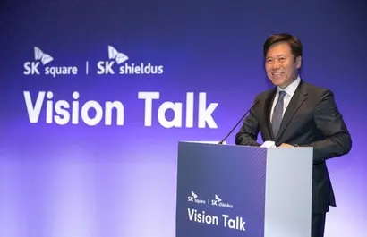 ​박정호 SK스퀘어 부회장(사진)은 지난 2월 “11번가도 SK쉴더스처럼 IPO가 아닌 다른 방식의 투자자를 찾고 있다”고 말한 바 있다. ​11번가의 대주주인 SK스퀘어는 지분 매각도 검토하는 것으로 알려진다. 사진=SK스퀘어 제공