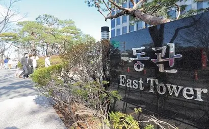 지난주 긴급 건강 검진이 진행된 LG트윈타워 동관. 사진=박정훈 기자