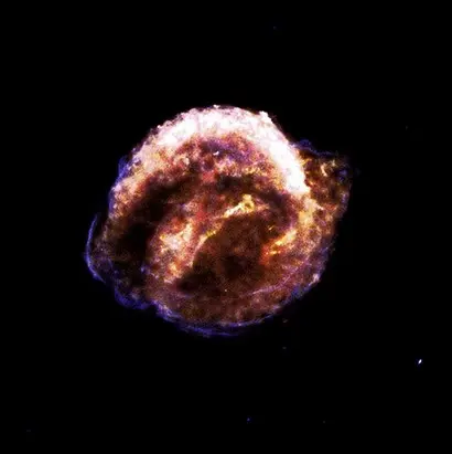 1604년 목격된 초신성이 있던 자리에는 현재 케플러 초신성 잔해만 남아 있다. 사진=NASA/CXC/Univ of Texas at Arlington/M. Millard et al.