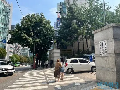 이번 서울시 조치로 서초동 법원단지 인근 100여 개 건물에 대한 고도 제한이 모두 사라질 전망이다. 사진=전다현 기자