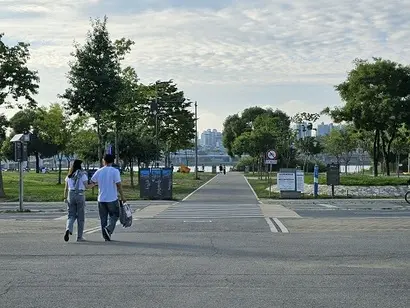 반포한강공원 전경. 사진=김초영 기자