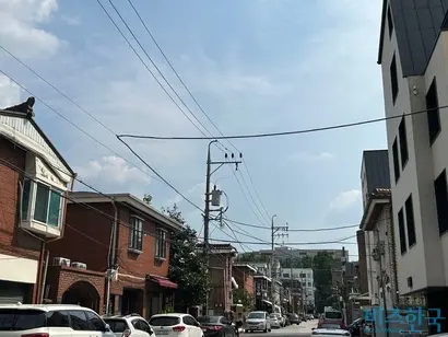 모아타운 추진을 놓고 주민들이 대립하는 강남구 일원동 일대. 사진=강은경 기자