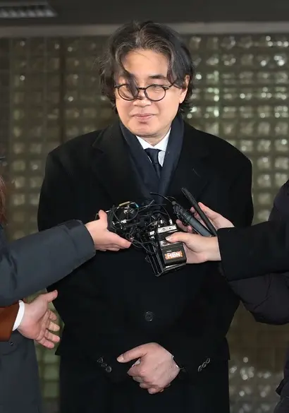 2018년 12월 서울고등법원에서 열린 2차 파기환송심 공판에 출석한 이호진 전 회장. 사진=연합뉴스