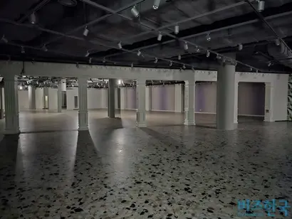 이번에 매각된 광화문빌딩 지하 1층(사진)은 그간 롯데관광개발이 사용하다 퇴거해 현재는 공실 상태다. 사진=차형조 기자