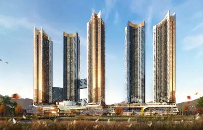 포스코이앤씨와 삼성물산(입찰 순)이 총사업비 1조 3000억 원에 달하는 부산 시민공원주변(촉진2-1구역) 재개발사업 시공권을 두고 각축전을 벌이고 있다. 사진은 포스코이앤씨(위)과 삼성물산 사업 조감도. 사진=각 사 제공