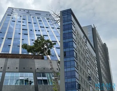 홍원식 남양유업 전 회장과 두 아들이 설립한 회사가 입주한 경기도 화성시 오피스텔. 사진=정동민 기자