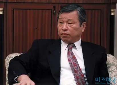 최종현 SK그룹 선대 회장. 사진=비즈한국 DB