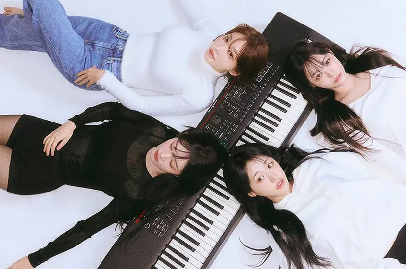 최근 걸스 밴드로 가장 주목받는 것은 2023년 데뷔한 큐더블유이알(QWER)이다. 사진=위버스