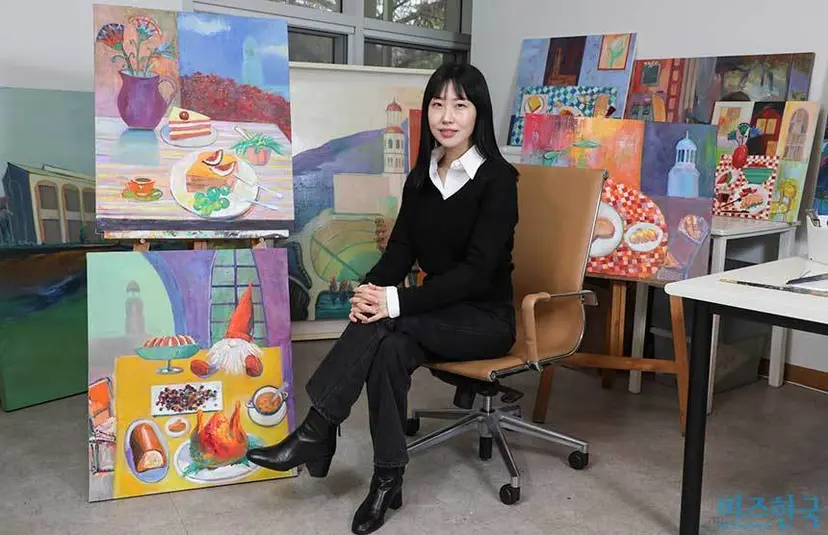 이선우 작가는 순수한 아름다움을 목표 삼아 그림을 그린다. 아름다운 오월의 정원을 그려 사람들에게 행복하고 친근한 미감을 선사한다. 사진=박정훈 기자