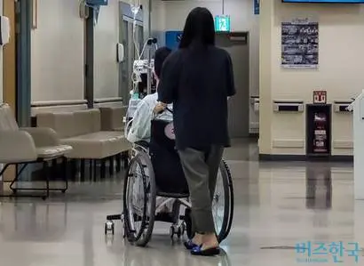 산재보험급여 가운데 상병보상연금만 유일하게 지속적으로 감소 추세를 보였다. 사진=최준필 기자