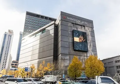 (주)신세계는 사업 영역을 부동산 개발사업으로 확장해 미래 먹거리를 준비한다는 전략이다. 사진=최준필 기자