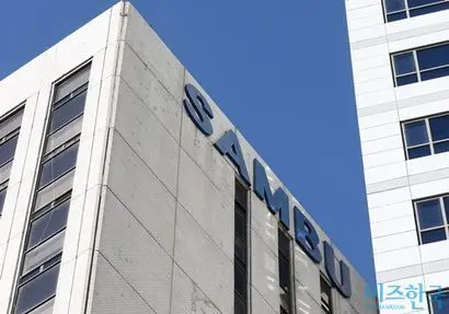 서울 중구 퇴계로에 위치한 삼부토건의 옛 본사 건물. 특검팀이 압수수색에 들어가기 며칠 전 삼부토건은 사무실을 급히 이전한 것으로 알려졌다. 사진=박정훈 기자