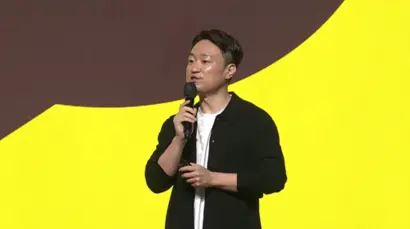 지난 23일 경기 용인시 카카오AI캠퍼스에서 열린 ‘이프(if) 카카오’ 콘퍼런스에 참석한 홍 CPO. 사진=카카오 유튜브